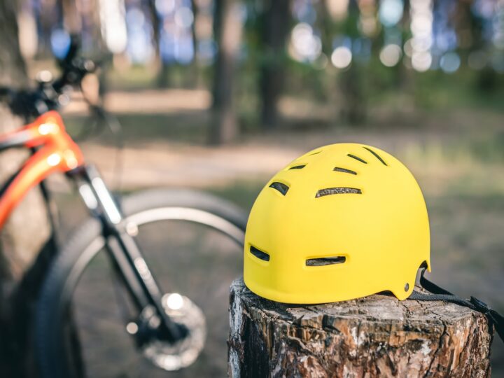 Kask rowerowy – jak wybrać odpowiedni?