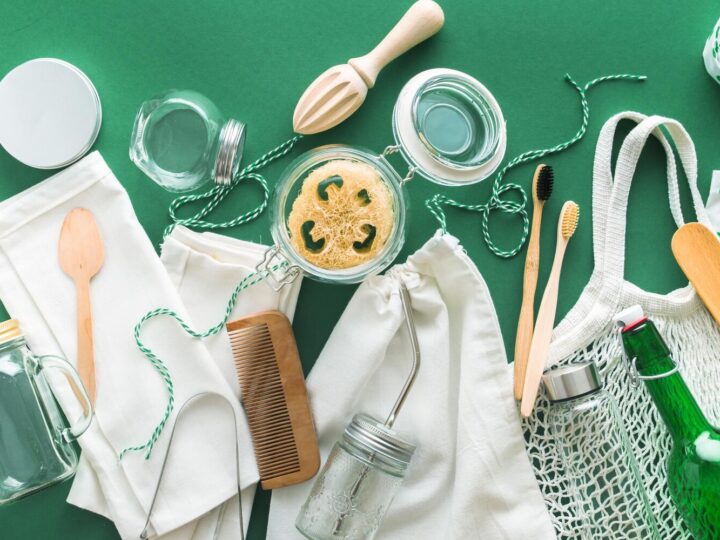 Gadżety z recyklingu – modne, praktyczne i z misją. Czy warto?